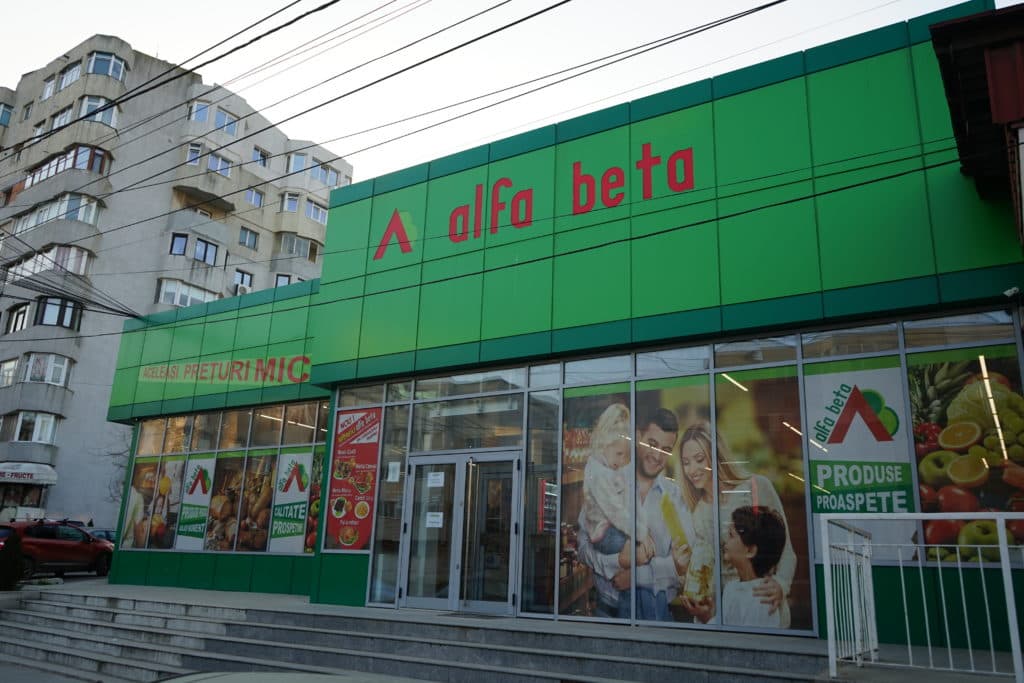 Magazinul Alfa-Beta
